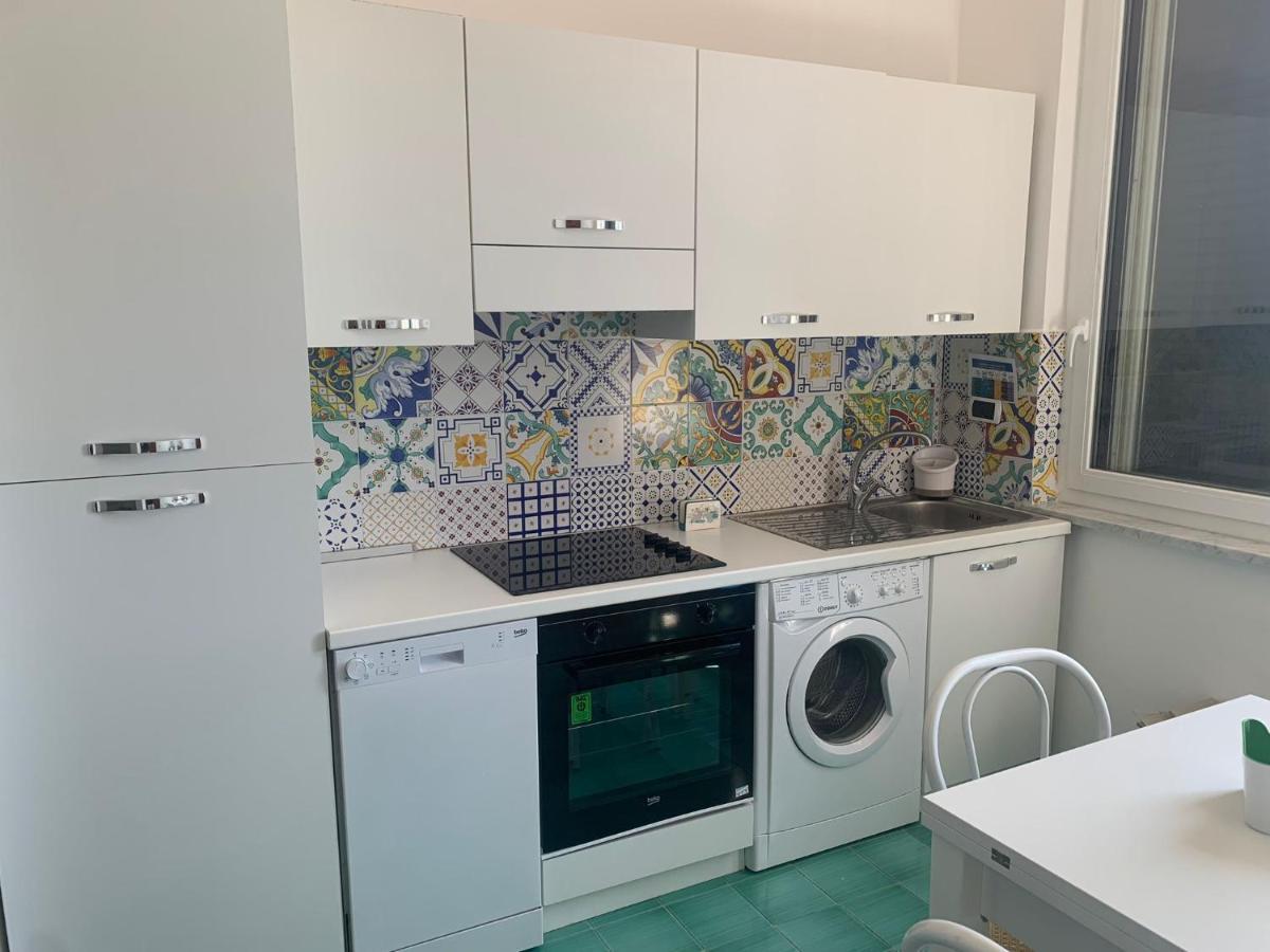 Il Viandante Sul Mare Apartment Salerno Luaran gambar